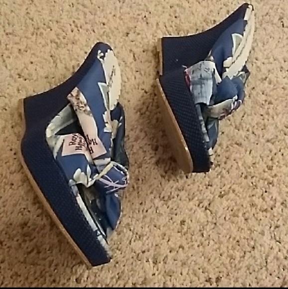 Cute Beverly Feldman wedge sandals sz 40 - Picture 3 of 8